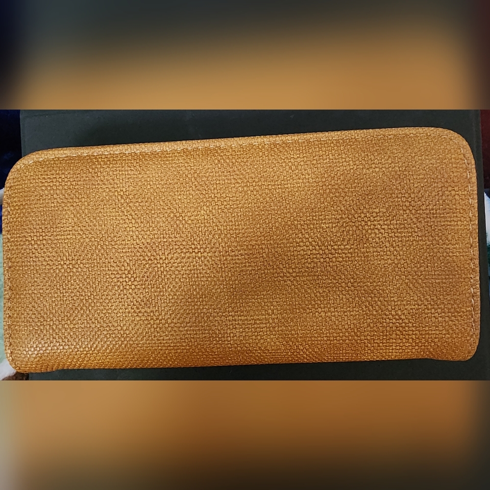 Wallet - Picture 2 of 4